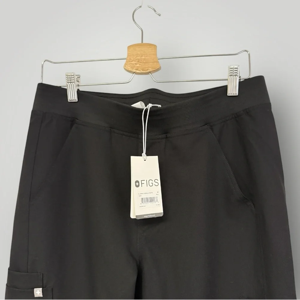 FIGS Axim Cargo‎ Scrub Pants Sz M